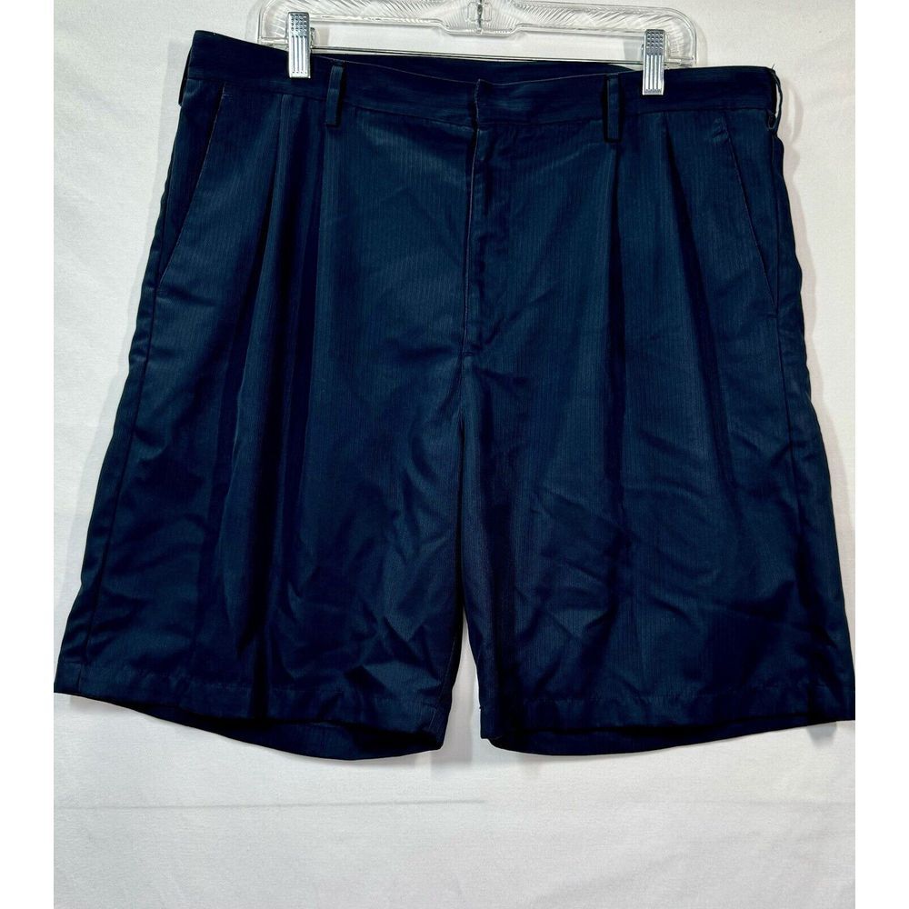 Nike Golf Shorts Mens‎ Navy Blue Pleated Dri-Fit Casual Outdoor Sz 38